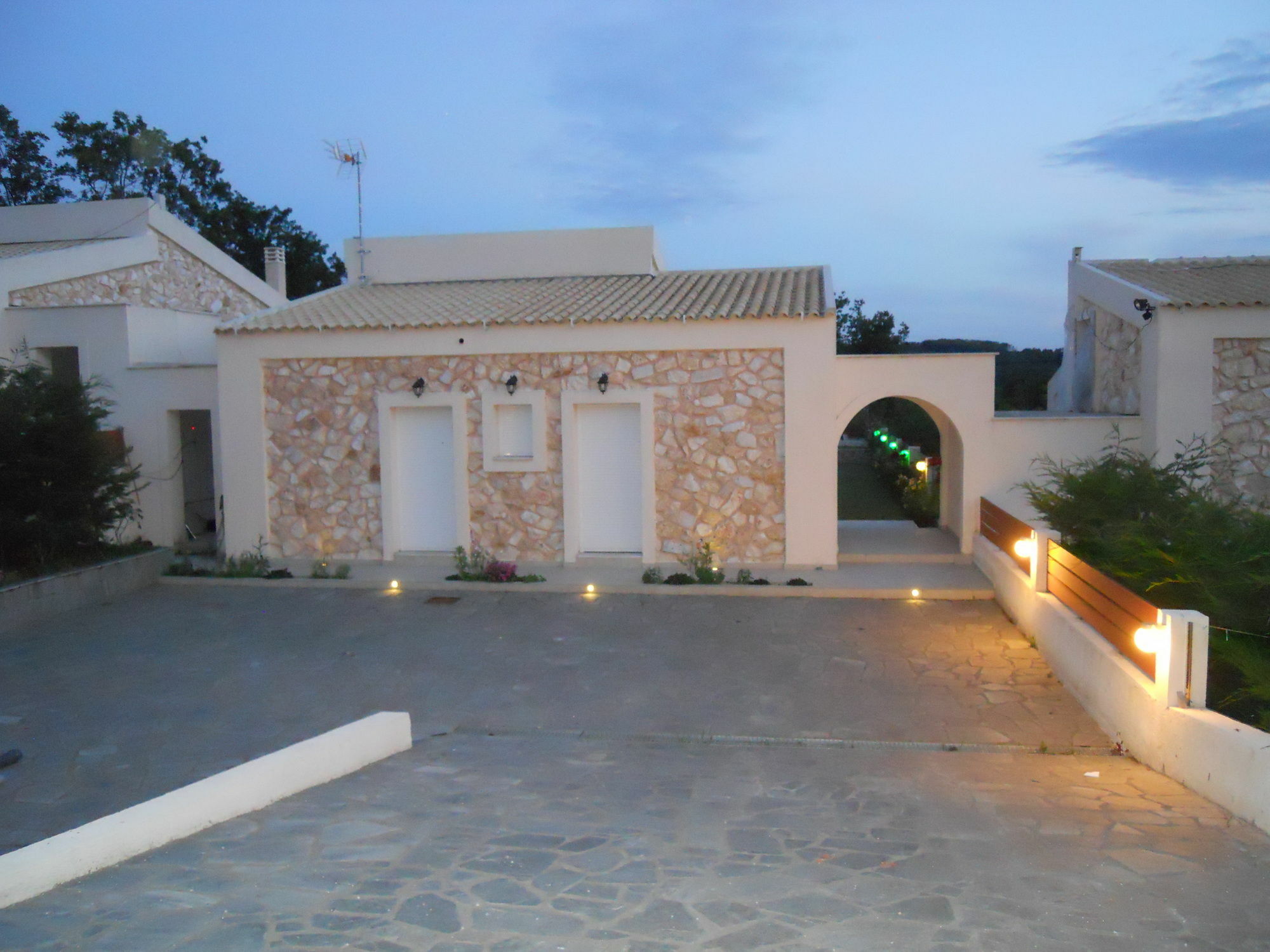 Villa Poulades Gouvia Exteriér fotografie